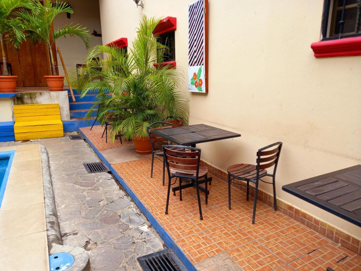 Hostal Don Gato Granada Esterno foto